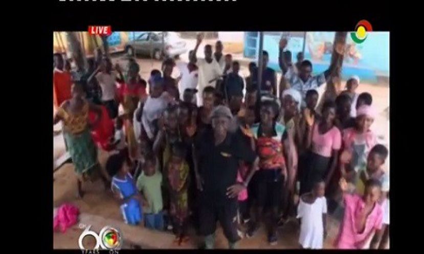 Ghana: A man of 100 children and 12 wives, proposes to her biological daughter and started proposing love to her.