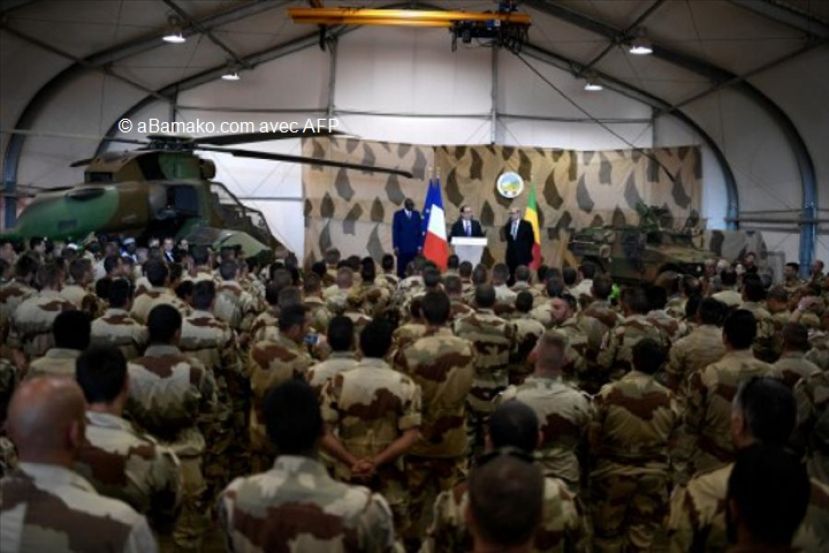 Pourquoi le Mali est-il toujours protégé par la France, 57 ans après son indépendance ?
