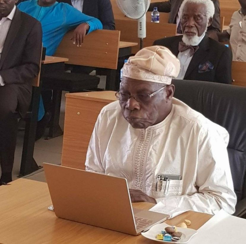 Nigeria: Olusegun Obasanjo défendais hier sa thèse de doctorat