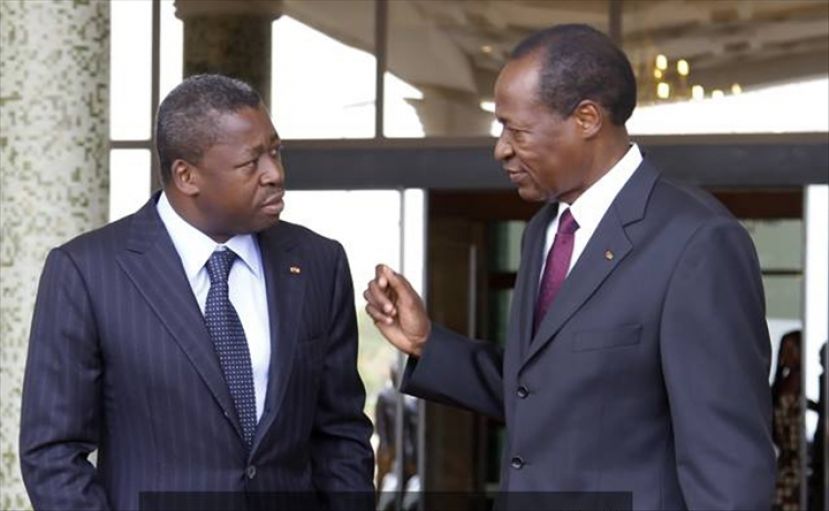 Crise au Togo: Blaise Compaoré a Lome dans les prochains jours ..? Selon plusieurs sources proches du dossier, l’expérience de l’ex-président du Burkina Faso, Blaise Compaoré devrait être sollicité par la CEDEAO afin de trouver une issue ...