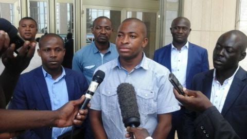Côte d’Ivoire: au moins 20 douaniers grévistes interpellés et un blessé grave à Abidjan